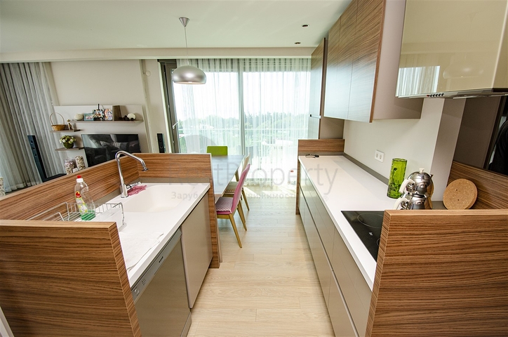 شقة مفروشة 2 + 1 مطلة على البحر في غوزالوبا لارا