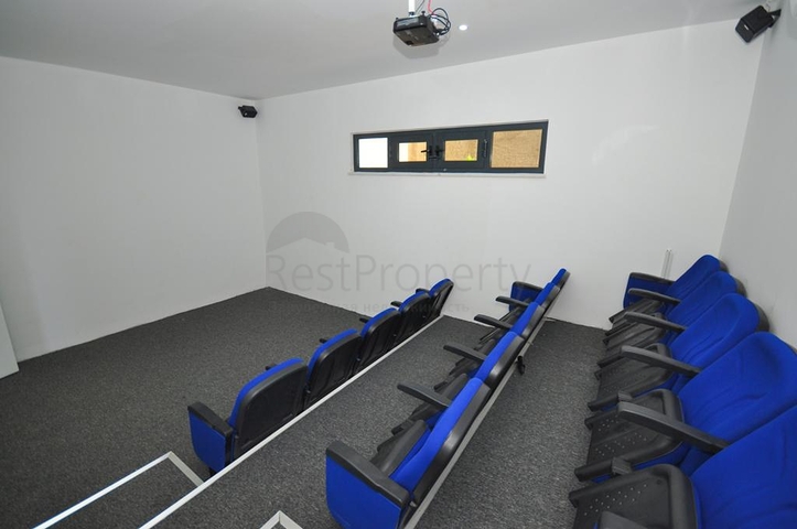 اطلالة جبلية خضراء - شقة غرفة وصالة مفروشة - ضمن مجمع سكني حديث - في مهموتلار / الانيا 