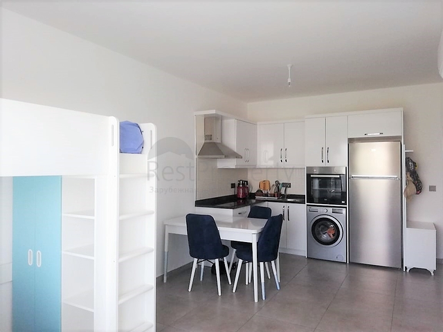 اطلالة جبلية خضراء - شقة غرفة وصالة مفروشة - ضمن مجمع سكني حديث - في مهموتلار / الانيا 