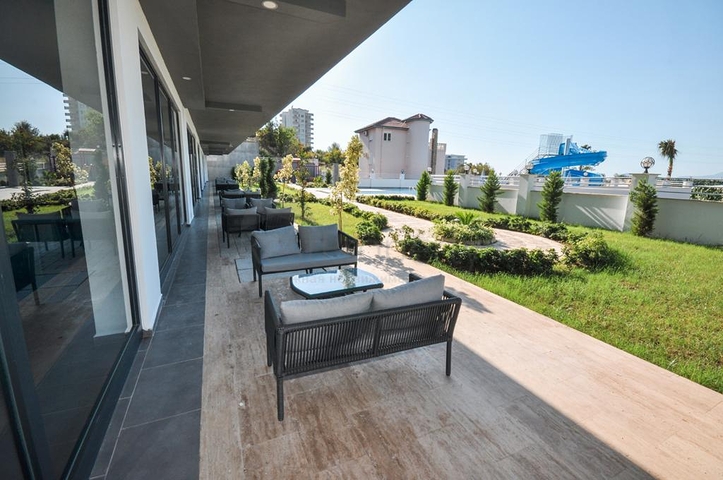 اطلالة جبلية خضراء - شقة غرفة وصالة مفروشة - ضمن مجمع سكني حديث - في مهموتلار / الانيا 