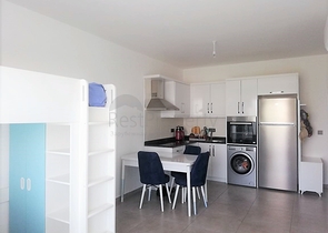 اطلالة جبلية خضراء - شقة غرفة وصالة مفروشة - ضمن مجمع سكني حديث - في مهموتلار / الانيا 