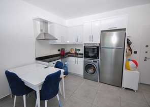 اطلالة جبلية خضراء - شقة غرفة وصالة مفروشة - ضمن مجمع سكني حديث - في مهموتلار / الانيا 