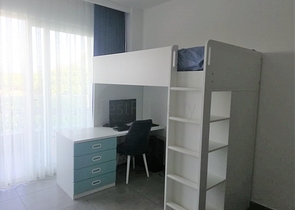 اطلالة جبلية خضراء - شقة غرفة وصالة مفروشة - ضمن مجمع سكني حديث - في مهموتلار / الانيا 