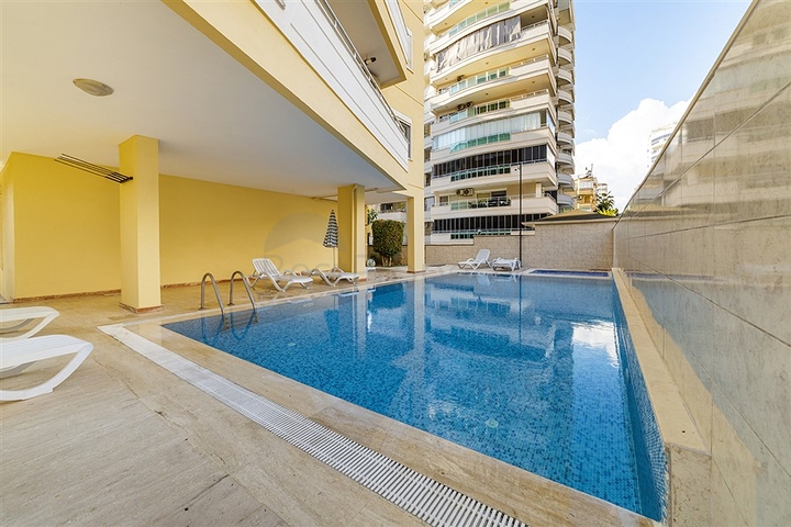 انيقة وذات موقع مميز قريب من البحر والخدمات - شقة لك ولعائلتك - 3 غرف وصالة مع الاثاث- مهموتلار / الانيا 