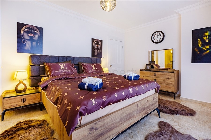 طابق مرتفع - شقة 2 غرفة وصالة - اثاث حديث - في مهموتلار / الانيا 