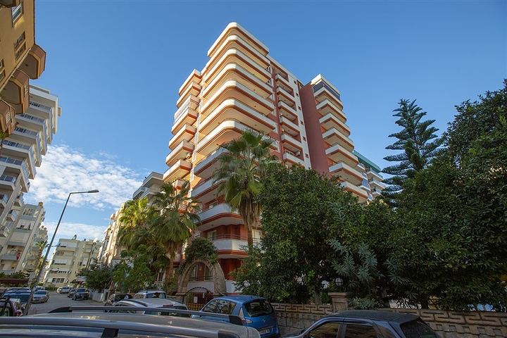 طابق مرتفع - شقة 2 غرفة وصالة - اثاث حديث - في مهموتلار / الانيا 