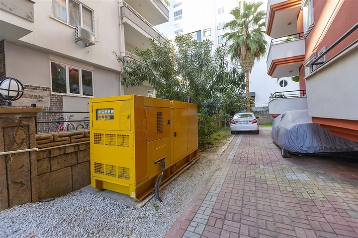 طابق مرتفع - شقة 2 غرفة وصالة - اثاث حديث - في مهموتلار / الانيا 