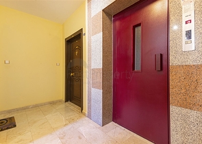 طابق مرتفع - شقة 2 غرفة وصالة - اثاث حديث - في مهموتلار / الانيا 