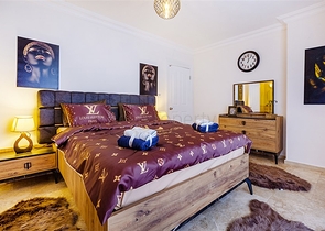 طابق مرتفع - شقة 2 غرفة وصالة - اثاث حديث - في مهموتلار / الانيا 