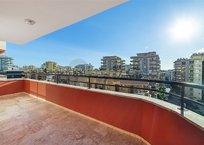 طابق مرتفع - شقة 2 غرفة وصالة - اثاث حديث - في مهموتلار / الانيا 