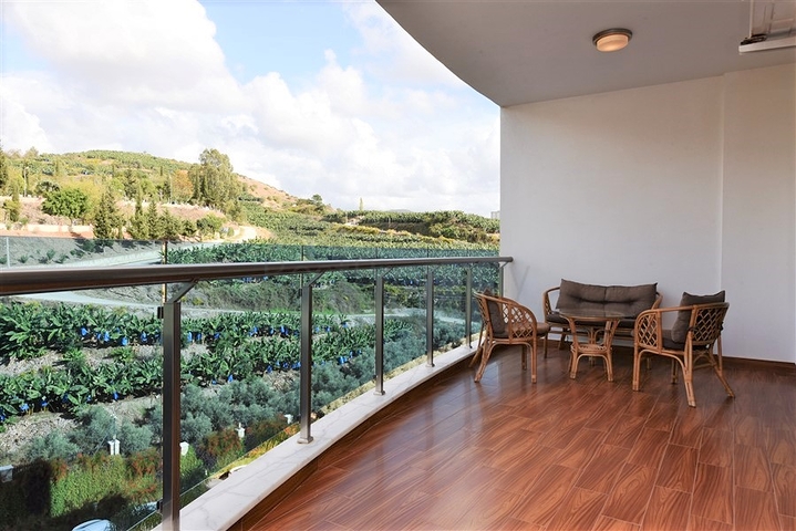 اسكن ضمن مجمع فاخر - شقة مؤثثة تصميم 1+1 - في مهموتلار /الانيا 