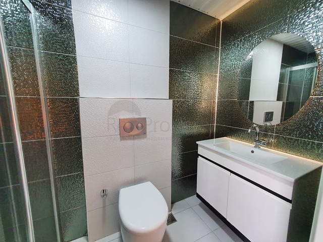 اجعل حياتك مريحة - ضمن مجمع يضم كافة الخدمات وفي موفع مميز -شقة 3 غرف وصالة في كاستل / الانيا 