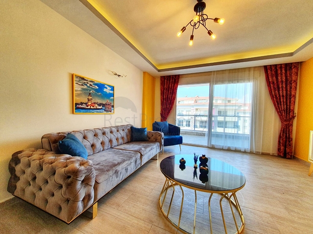 اجعل حياتك مريحة - ضمن مجمع يضم كافة الخدمات وفي موفع مميز -شقة 3 غرف وصالة في كاستل / الانيا 