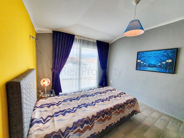 اجعل حياتك مريحة - ضمن مجمع يضم كافة الخدمات وفي موفع مميز -شقة 3 غرف وصالة في كاستل / الانيا 