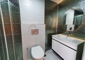 اجعل حياتك مريحة - ضمن مجمع يضم كافة الخدمات وفي موفع مميز -شقة 3 غرف وصالة في كاستل / الانيا 