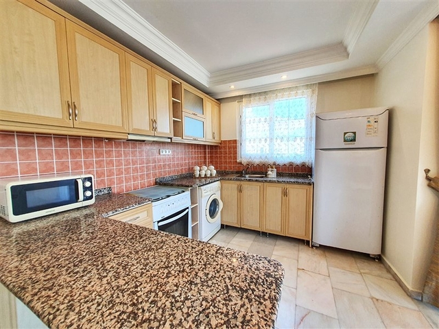 منزل العائلة - شقة 2 غرفة وصالة - مفروشة - في منطقة اوبا المركزية / الانيا 