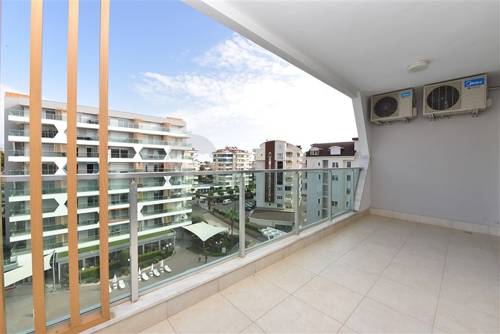 طابق مرتفع -شقة 1+1 ضمن مجمع يضم كافة الخدمات - في افسلار / الانيا 