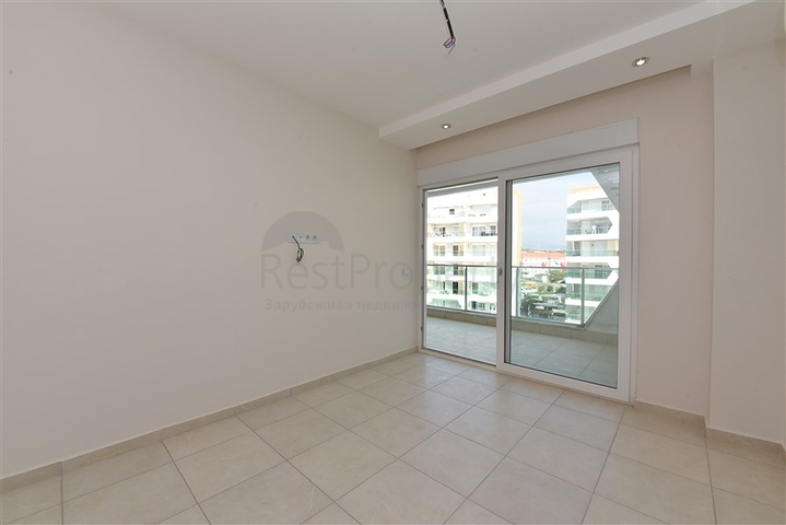 طابق مرتفع -شقة 1+1 ضمن مجمع يضم كافة الخدمات - في افسلار / الانيا 