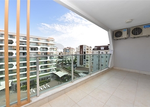 طابق مرتفع -شقة 1+1 ضمن مجمع يضم كافة الخدمات - في افسلار / الانيا 