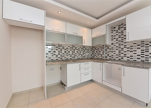 طابق مرتفع -شقة 1+1 ضمن مجمع يضم كافة الخدمات - في افسلار / الانيا 