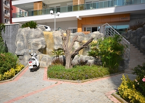 طابق مرتفع -شقة 1+1 ضمن مجمع يضم كافة الخدمات - في افسلار / الانيا 