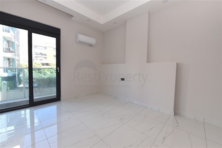 ضمن مجمع فاخر في منطقة مركزية - شقة غرفتين وصالة - اوبا / الانيا 