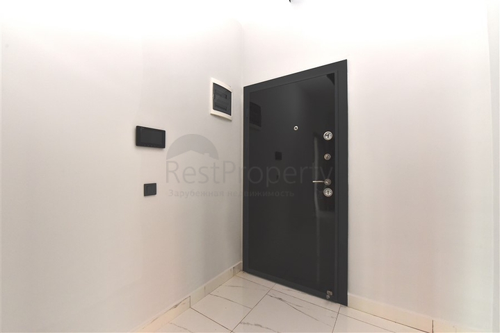 ضمن مجمع فاخر في منطقة مركزية - شقة غرفتين وصالة - اوبا / الانيا 