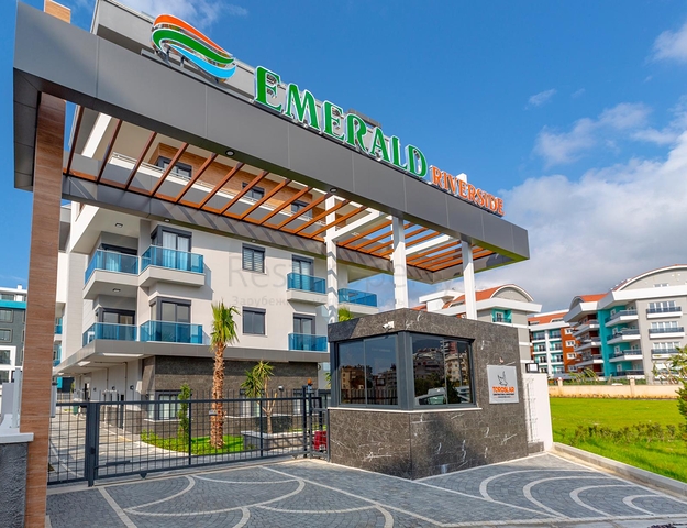 ضمن مجمع فاخر في منطقة مركزية - شقة غرفتين وصالة - اوبا / الانيا 