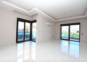 ضمن مجمع فاخر في منطقة مركزية - شقة غرفتين وصالة - اوبا / الانيا 