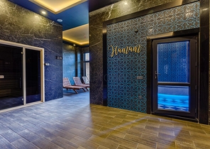 ضمن مجمع فاخر في منطقة مركزية - شقة غرفتين وصالة - اوبا / الانيا 