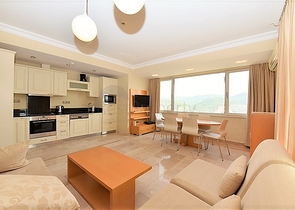 استمتع بخدمات الفندق 5 نجوم - شقة 3 غرف نوم وصالة -اطلالة بحر - في كارجي جاك / الانيا 