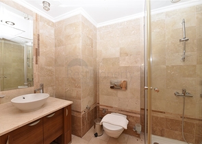 استمتع بخدمات الفندق 5 نجوم - شقة 3 غرف نوم وصالة -اطلالة بحر - في كارجي جاك / الانيا 