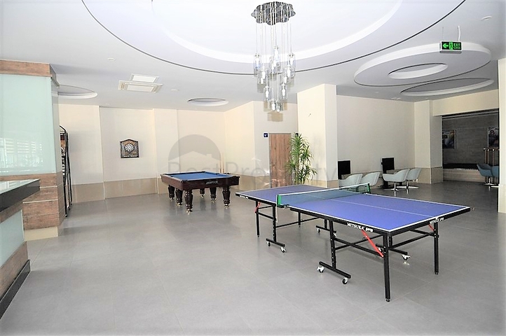 دوبلكس عائلية واسعة - ضمن مجمع فاخر قريب من البحر والخدمات -في كاستل / الانيا 