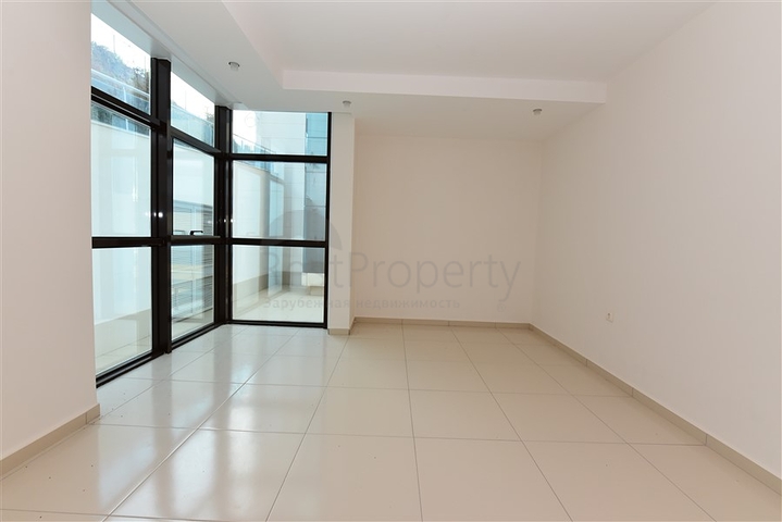 دوبلكس عائلية واسعة - ضمن مجمع فاخر قريب من البحر والخدمات -في كاستل / الانيا 