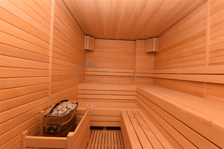 دوبلكس عائلية واسعة - ضمن مجمع فاخر قريب من البحر والخدمات -في كاستل / الانيا 