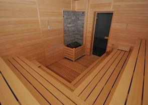 دوبلكس عائلية واسعة - ضمن مجمع فاخر قريب من البحر والخدمات -في كاستل / الانيا 