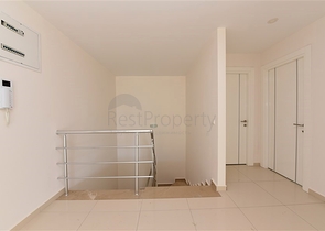 دوبلكس عائلية واسعة - ضمن مجمع فاخر قريب من البحر والخدمات -في كاستل / الانيا 