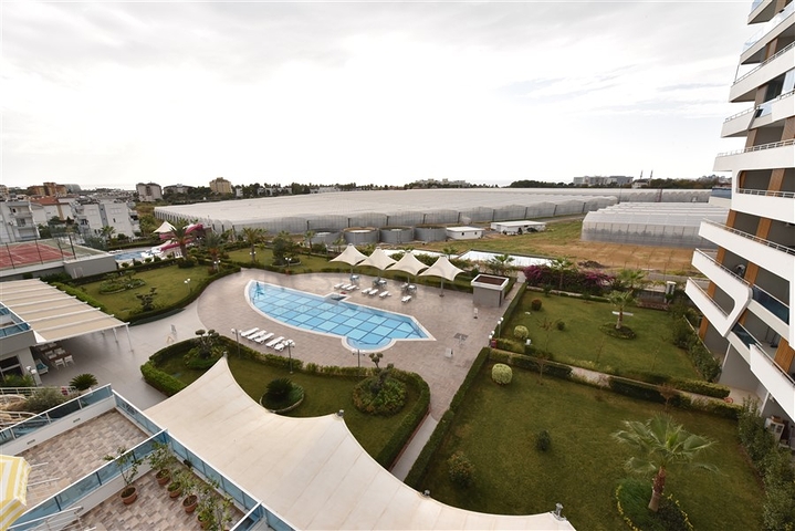 اسكن ضمن مجمع بخدمات 5 نجوم - شقة غرفة وصالة - في منطقة افسلار / الانيا 