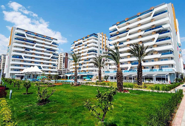 اسكن ضمن مجمع بخدمات 5 نجوم - شقة غرفة وصالة - في منطقة افسلار / الانيا 