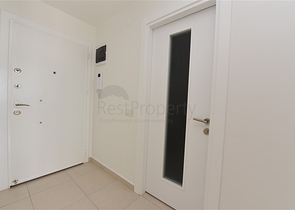 اسكن ضمن مجمع بخدمات 5 نجوم - شقة غرفة وصالة - في منطقة افسلار / الانيا 