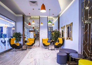 اسكن ضمن مجمع بخدمات 5 نجوم - شقة غرفة وصالة - في منطقة افسلار / الانيا 