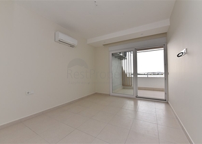 اسكن ضمن مجمع بخدمات 5 نجوم - شقة غرفة وصالة - في منطقة افسلار / الانيا 