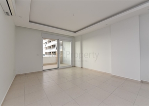 اسكن ضمن مجمع بخدمات 5 نجوم - شقة غرفة وصالة - في منطقة افسلار / الانيا 