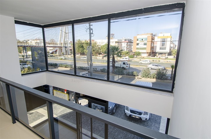 عرض تجاري في وسط انطاليا