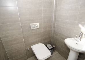 عرض تجاري في وسط انطاليا