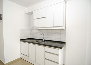 عرض تجاري في وسط انطاليا