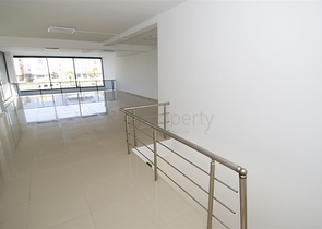 عرض تجاري في وسط انطاليا