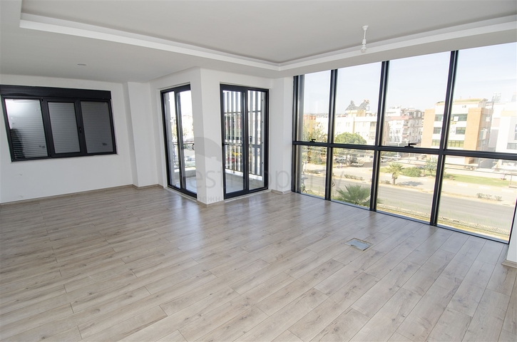 شقق جديدة 2 + 1 في وسط أنطاليا