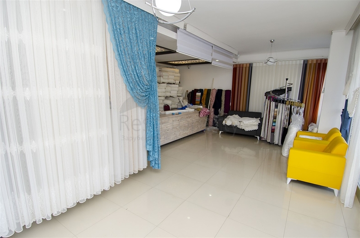 عقار تجارية في وسط أنطاليا