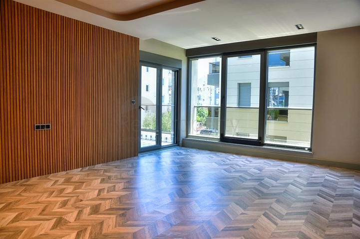 مشروع استثماري في وسط انطاليا